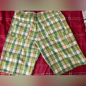 Green and White Cargo Shorts with Classic Style